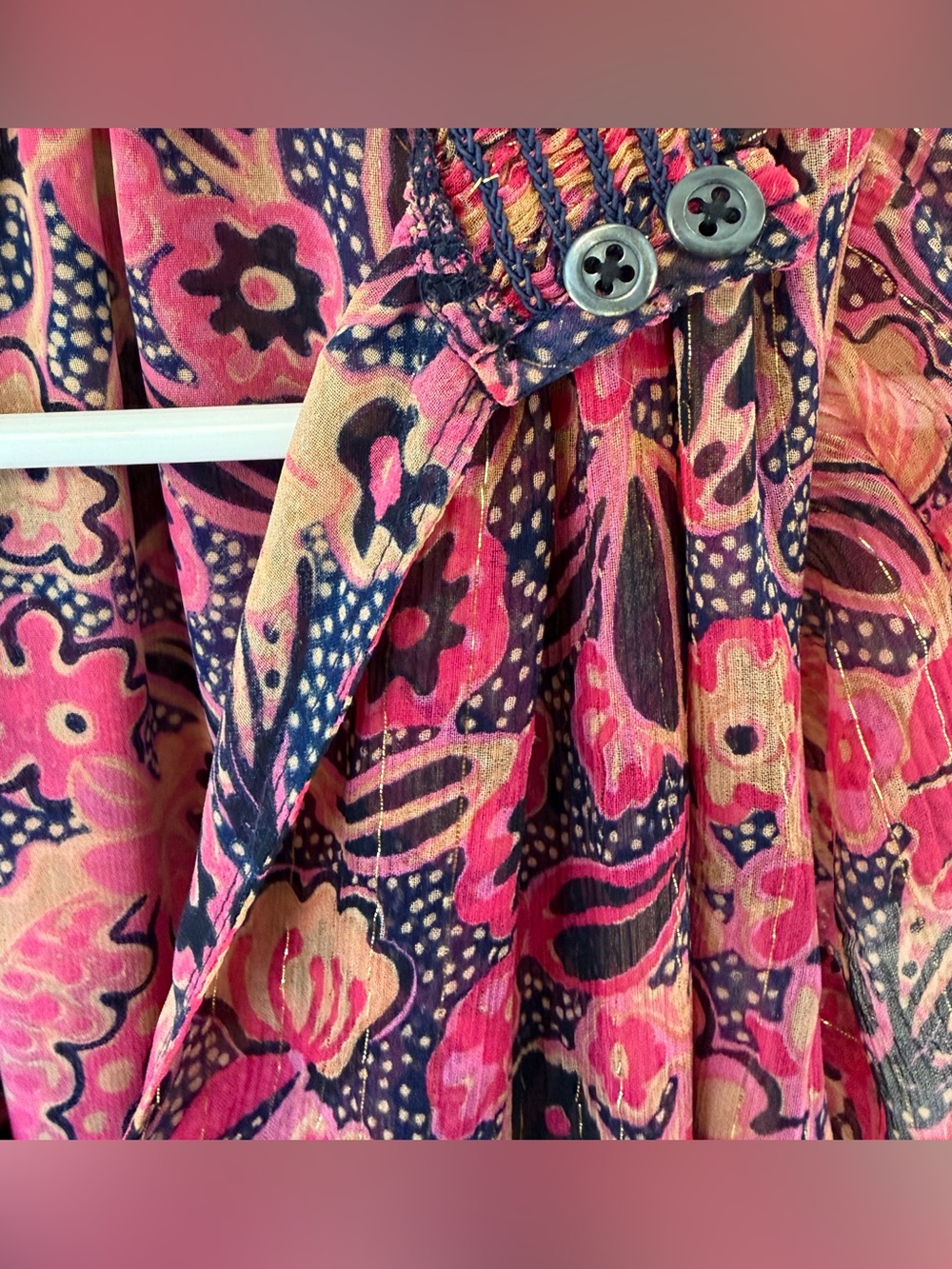 A.L.C. Hayley Floral Metallic Silk Flutter Sleeve Blouse in Size 2 (XS) - Picture 5 of 12